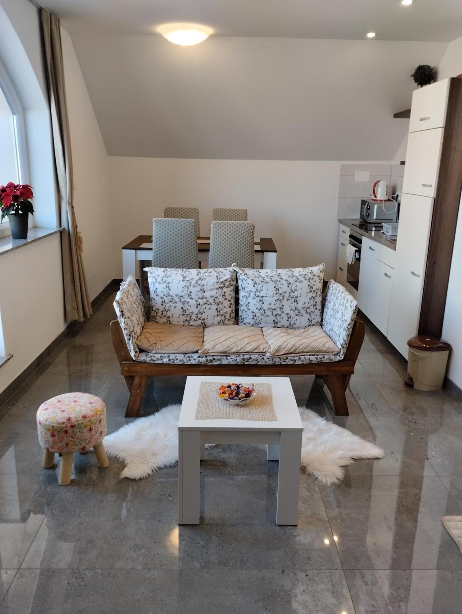 Apartma Azurre 波斯托伊纳 外观 照片