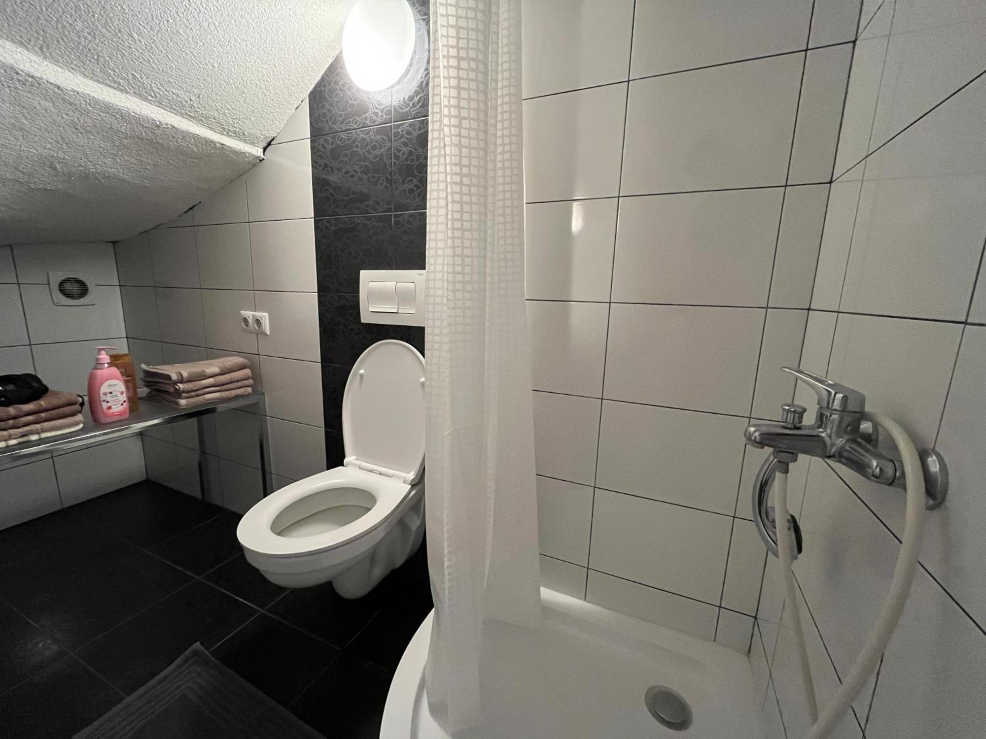 Apartma Azurre 波斯托伊纳 外观 照片